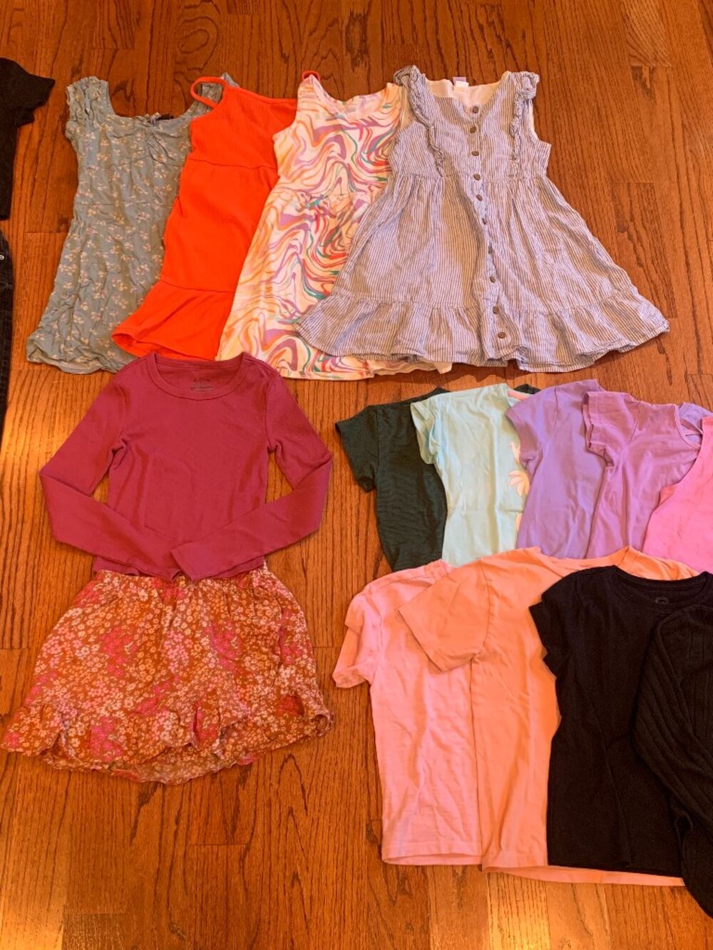 Girls 7-8Y Summer Fall Clothing Lot (17 items) | Carhartt, Zella, Old Navy +more
